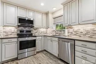 4228 S 250th St, Kent, WA 98032 - Photo 10