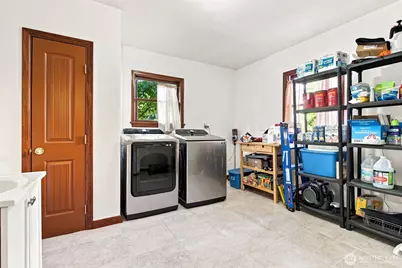 912 Pacific Avenue, Bremerton, WA 98337 - Photo 14