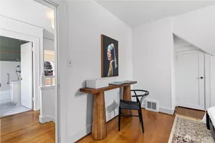 843 NE 81st St, Seattle, WA 98115 - Photo 16