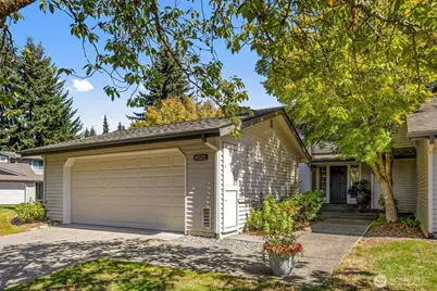 6520 113th Place SE, Bellevue, WA 98006 - Photo 1