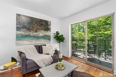 700 E Denny Way #203, Seattle, WA 98122 - Photo 2