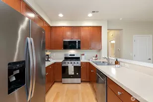 3900 NE 4th Cir, Renton, WA 98056 - Photo 10