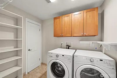 1216 88th Place NE, Clyde Hill, WA 98004 - Photo 14