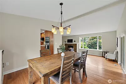 1216 88th Place NE, Clyde Hill, WA 98004 - Photo 6