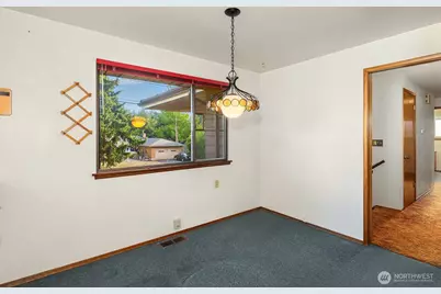 8619 Maple Lane, Edmonds, WA 98026 - Photo 8