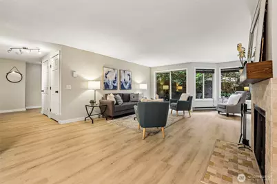 1250 Taylor Avenue N #102, Seattle, WA 98109 - Photo 4