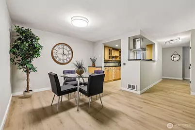 1250 Taylor Avenue N #102, Seattle, WA 98109 - Photo 10