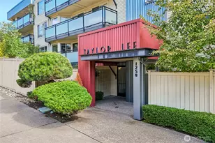 1250 Taylor Ave N, Seattle, WA 98109 - Photo 2