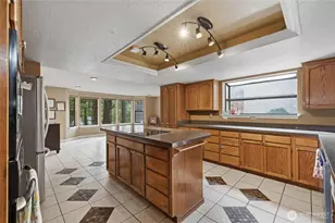 5704 69th Ave Ct W, University Place, WA 98467 - Photo 10