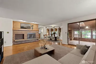 5704 69th Avenue Ct W, University Place, WA 98467 - Photo 4