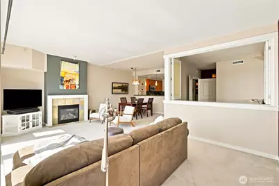 2607 Western Avenue #1002, Seattle, WA 98121 - Photo 6