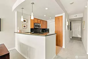2607 Western Ave, Seattle, WA 98121 - Photo 14