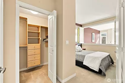 2607 Western Avenue #1002, Seattle, WA 98121 - Photo 16
