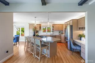 4550 49th Ave NE, Seattle, WA 98105 - Photo 10