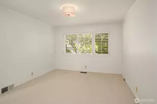 1425 Broadmoor Dr E, Seattle, WA 98112 - Photo 16