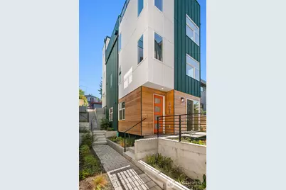 908 15th Avenue #B, Seattle, WA 98122 - Photo 2