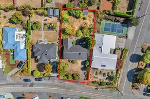 12286 Shorewood Dr SW, Seattle, WA 98146 - Photo 34
