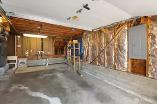 12286 Shorewood Dr SW, Seattle, WA 98146 - Photo 24