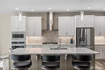 14025 107th Place NE, Lake Stevens, WA 98258 - Photo 4