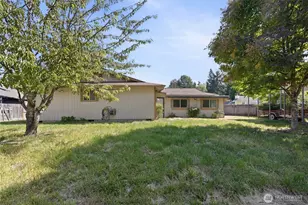2904 11th St SE, Puyallup, WA 98374 - Photo 32
