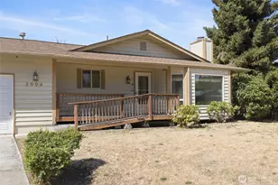 2904 11th St SE, Puyallup, WA 98374 - Photo 2