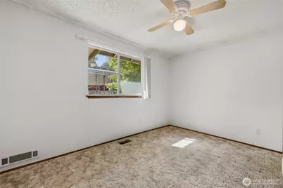 2904 11th Street SE, Puyallup, WA 98374 - Photo 14