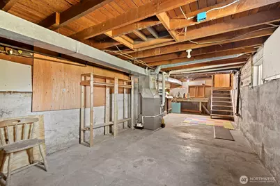 5563 Kenwood Place N, Seattle, WA 98103 - Photo 26
