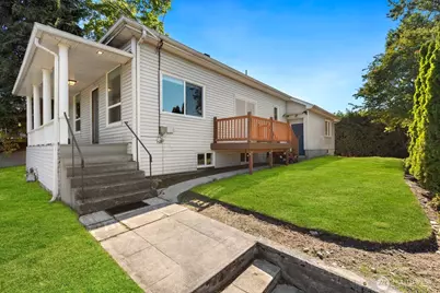 5563 Kenwood Place N, Seattle, WA 98103 - Photo 28