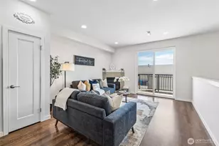 22923 79th Ln W, Edmonds, WA 98026 - Photo 4