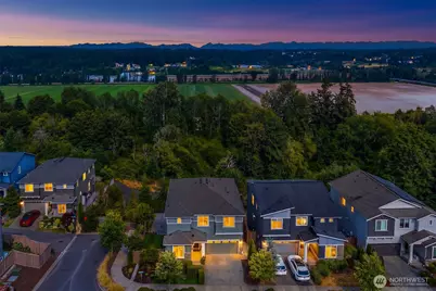 13024 137th Drive NE, Kirkland, WA 98034 - Photo 2