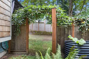 23603 76th Pl W, Edmonds, WA 98026 - Photo 30