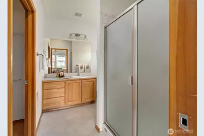 1300 SW Windsor Street, Oak Harbor, WA 98277 - Photo 24