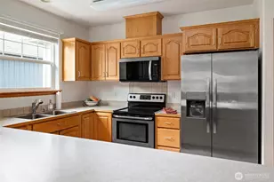 1300 SW Windsor St, Oak Harbor, WA 98277 - Photo 16