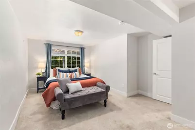 6733 121st Avenue SE, Bellevue, WA 98006 - Photo 24