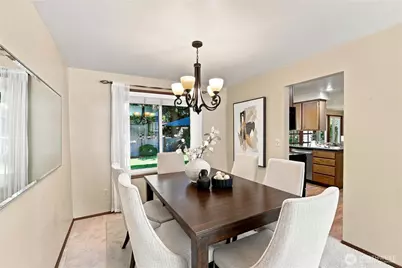 23424 NE 27th Street, Sammamish, WA 98074 - Photo 6