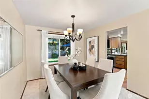 23424 NE 27th St, Sammamish, WA 98074 - Photo 6