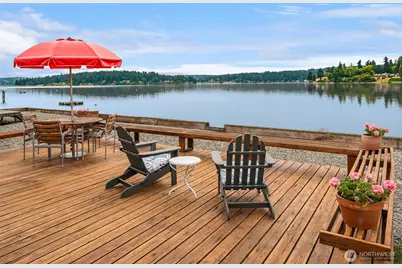 22207 Dockton Road SW, Vashon, WA 98070 - Photo 2