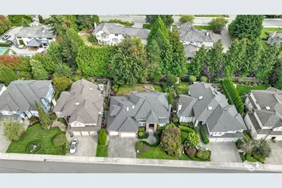 132 247th Avenue SE, Sammamish, WA 98074 - Photo 36