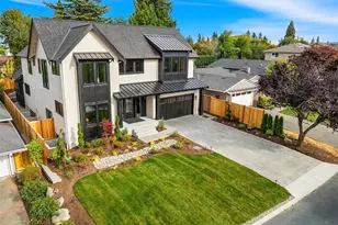 8040 Forest Dr NE, Seattle, WA 98115 - Photo 38