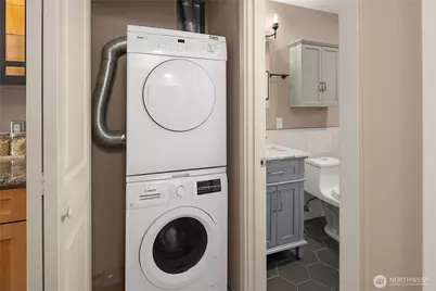 10021 7th Avenue NW #Apt B, Seattle, WA 98177 - Photo 8