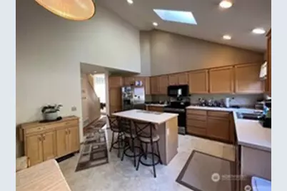 11922 SE 203rd Street, Kent, WA 98031 - Photo 6