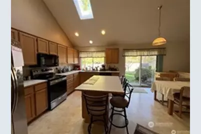 11922 SE 203rd Street, Kent, WA 98031 - Photo 4