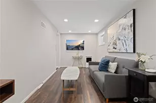 4812 Aurora Ave N, Seattle, WA 98103 - Photo 30