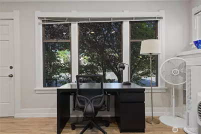 4812 Aurora Avenue N, Seattle, WA 98103 - Photo 6