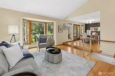 17102 NE 37th Place, Bellevue, WA 98008 - Photo 14