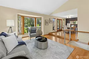 17102 NE 37th Pl, Bellevue, WA 98008 - Photo 14