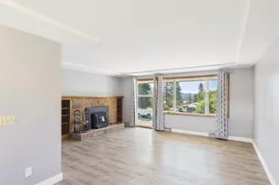1020 Leo Gaffney Blvd, Republic, WA 99166 - Photo 2