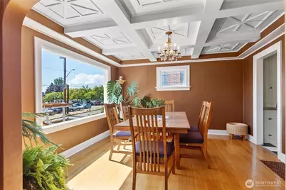 712 NW 65th Street, Seattle, WA 98117 - Photo 8