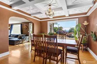 712 NW 65th Street, Seattle, WA 98117 - Photo 10