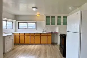 410 W Glover St, Harrington, WA 99134 - Photo 6